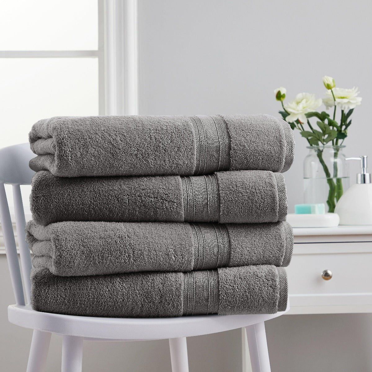 4 Piece Cotton Bath Towels Set | Spirit Linen - Silver Filigree