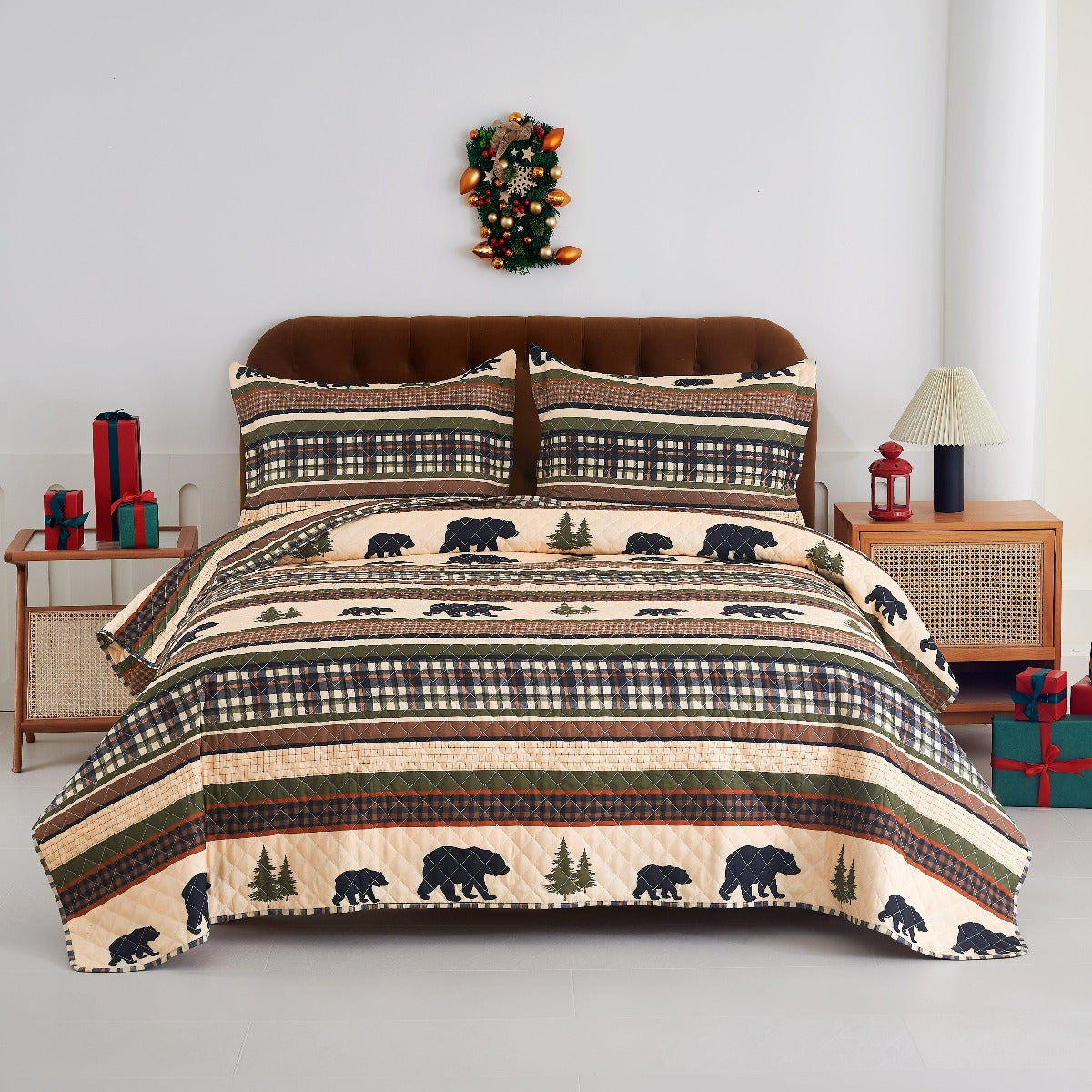 Holiday Collection Quilt Set - Ultra-Soft, Reversible Coverlet Bedding - Oversized Quilt With Matching Pillow Shams - Spirit Linen