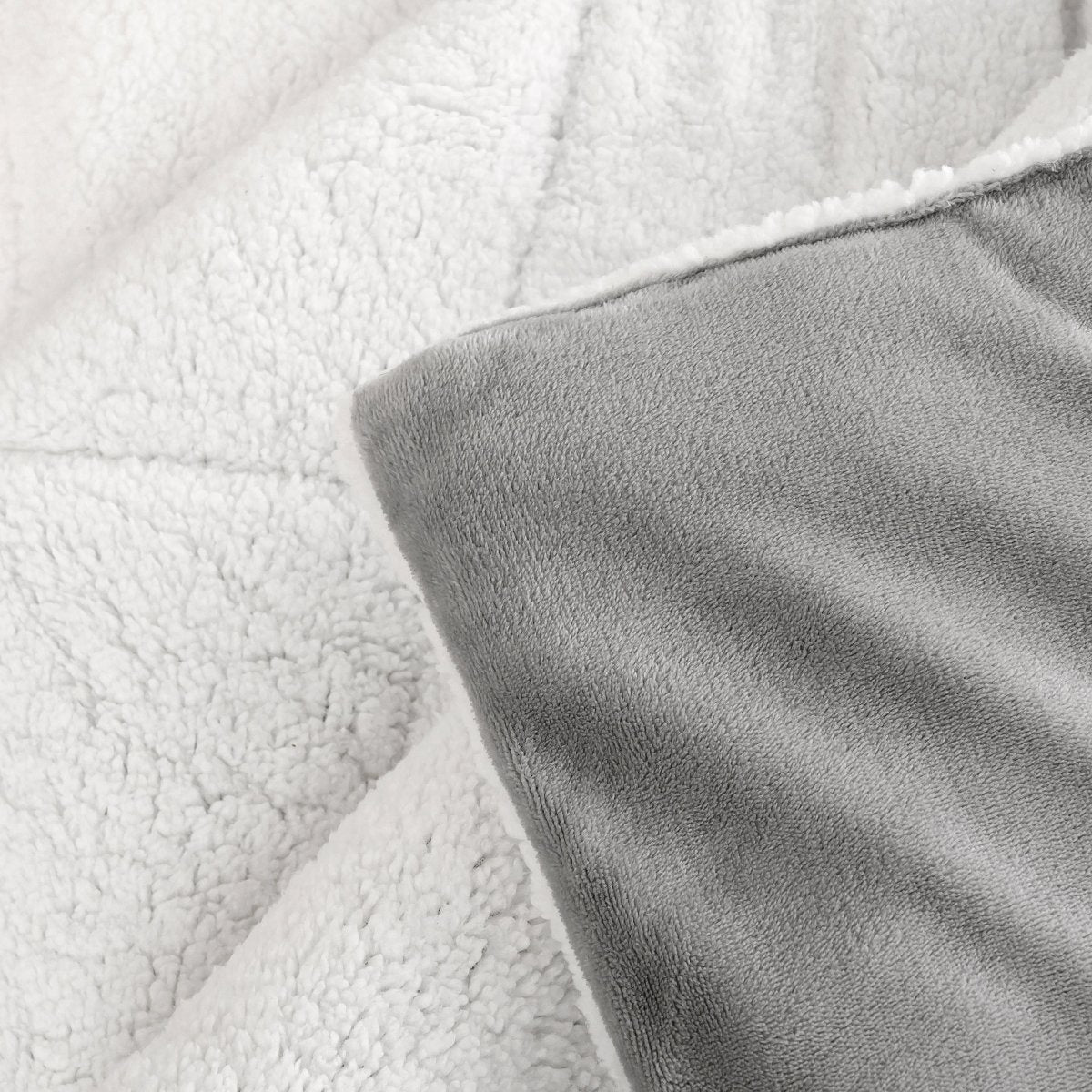 Mountain Ridge Boxed Knit 3pc Comforter Set | Spirit Linen - Silver