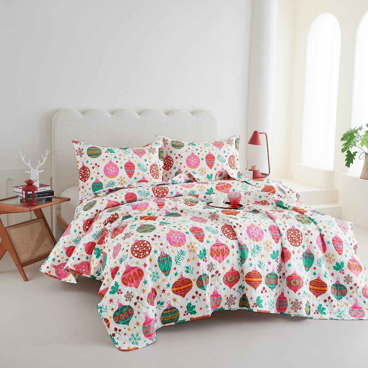 Holiday Collection Quilt Set - Ultra-Soft, Reversible Coverlet Bedding - Oversized Quilt With Matching Pillow Shams - Spirit Linen