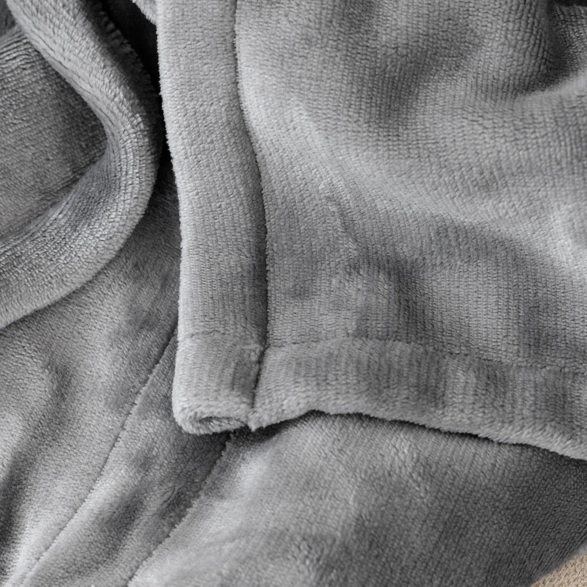 Microplush Heated 50x60 Throw