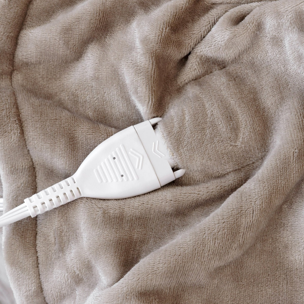 Microplush Heated 50x60 Throw