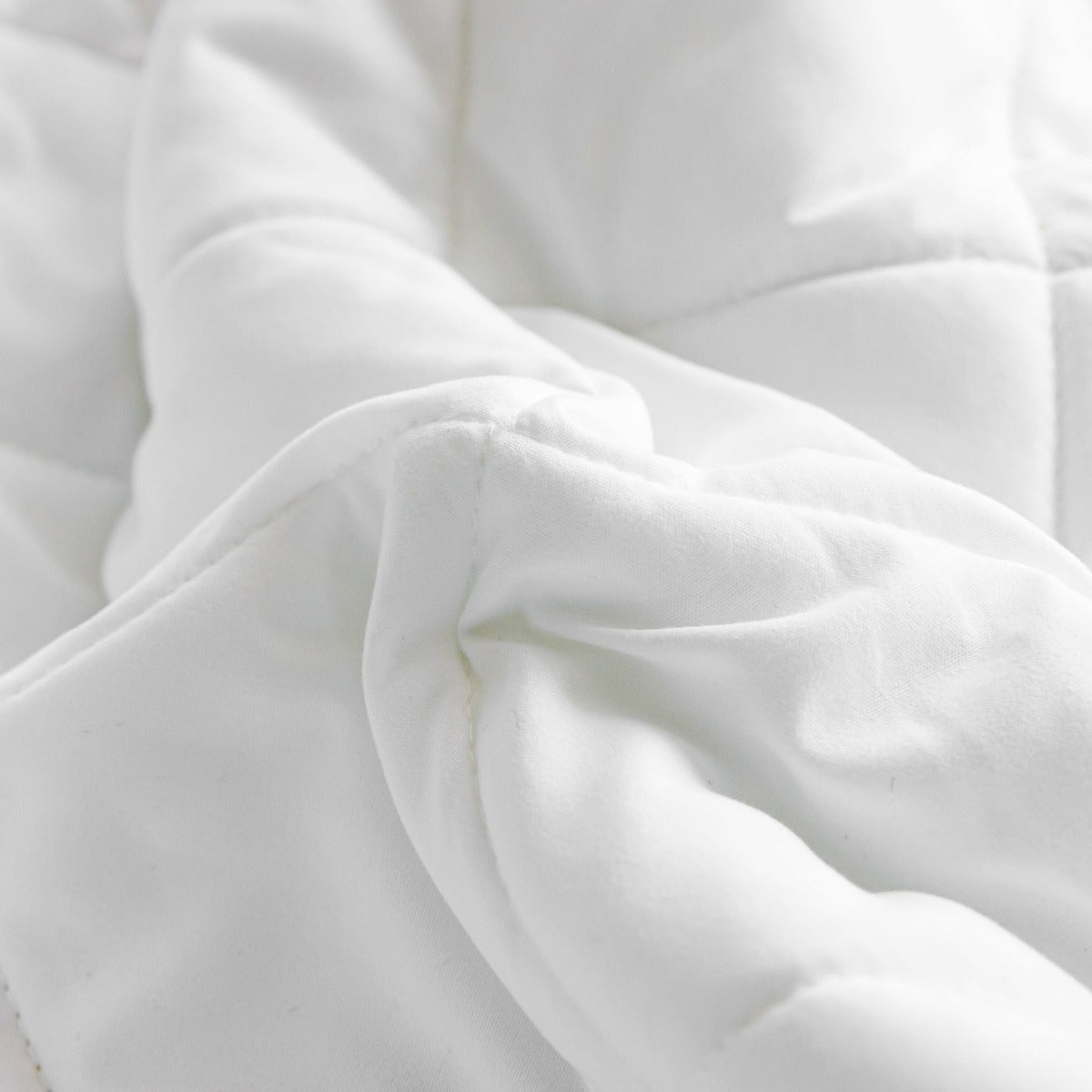 Heated Comfort Mattress Pad - White | Spirit Linen