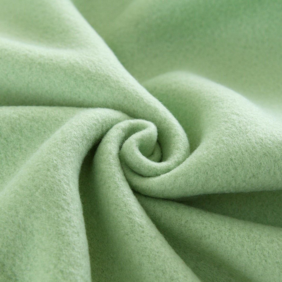 100% Polyester Satin Trim Polar Fleece Blanket - Spirit Linen