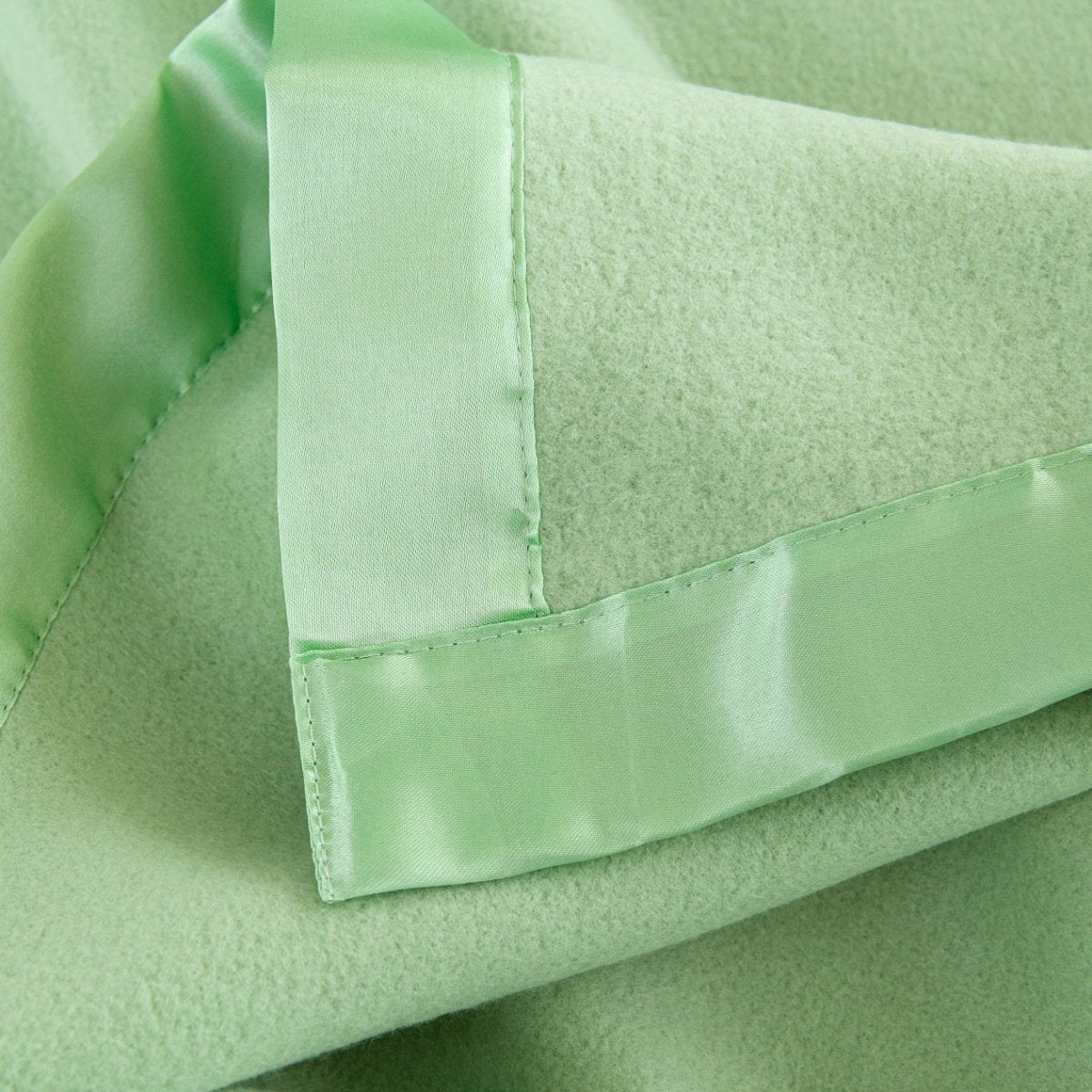 100% Polyester Satin Trim Polar Fleece Blanket - Spirit Linen