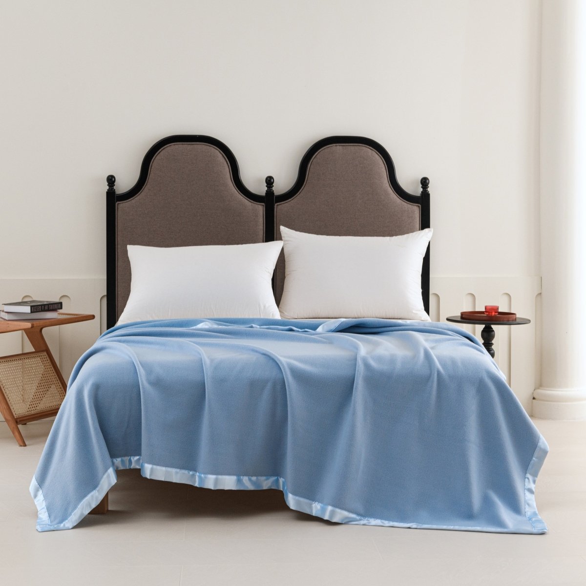 100% Polyester Satin Trim Polar Fleece Blanket - Spirit Linen