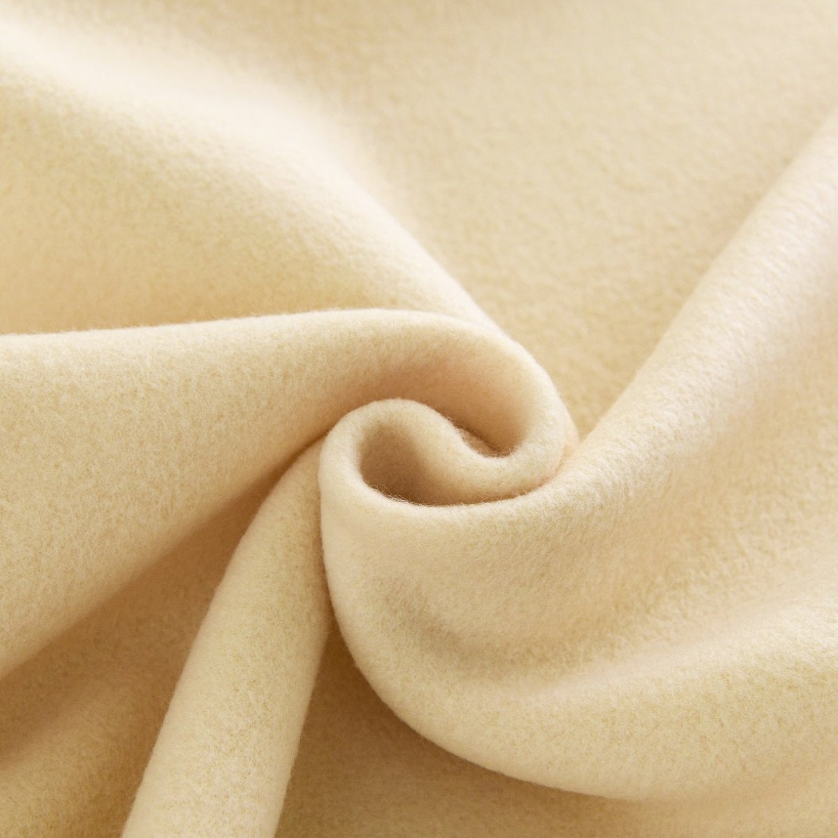 100% Polyester Satin Trim Polar Fleece Blanket - Spirit Linen