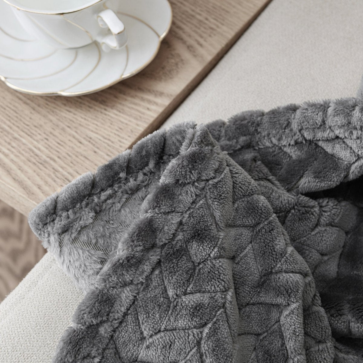 Arrow Jacquard 50 x 70 Plush Throw - Spirit Linen
