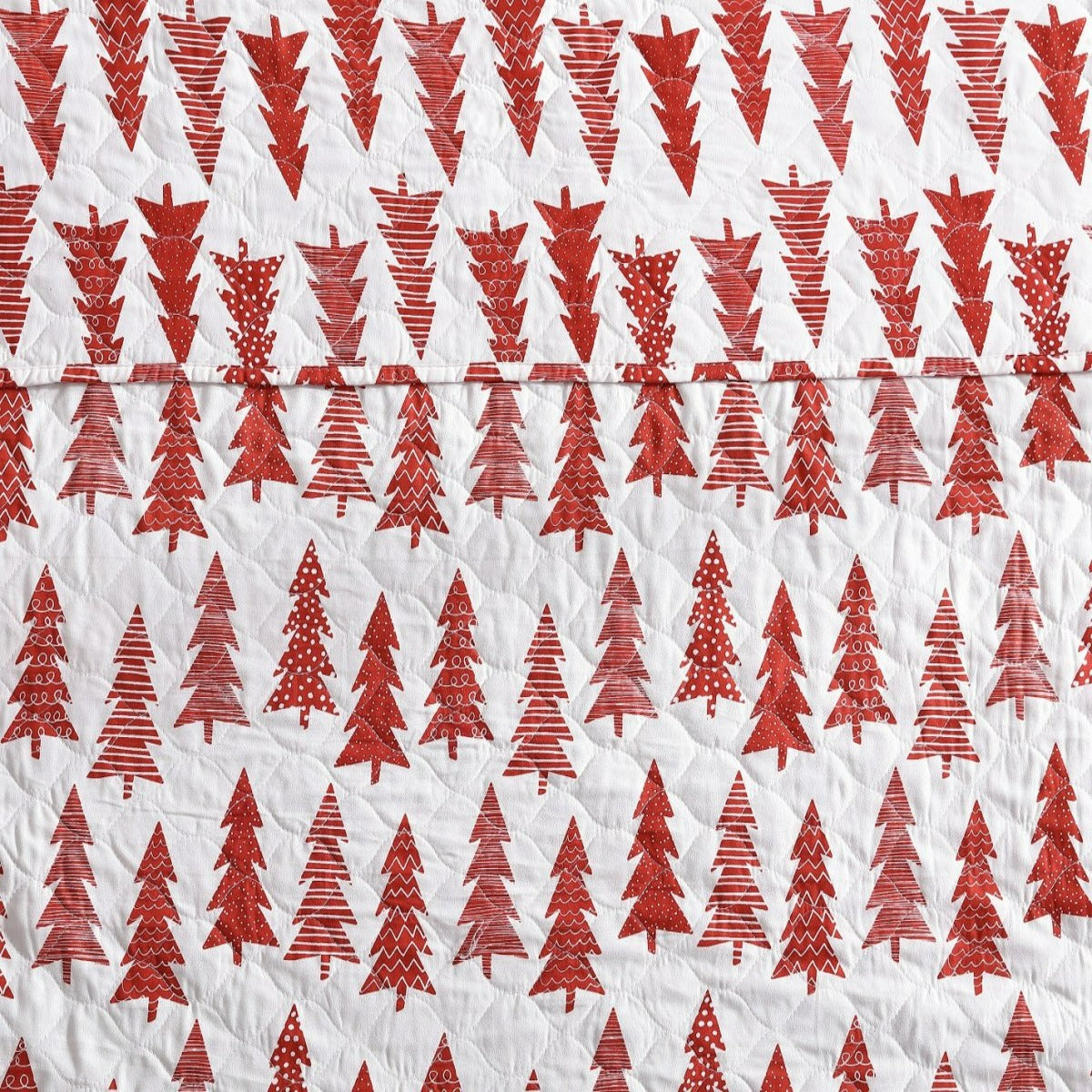 Holiday Collection Quilt Set - Ultra-Soft, Reversible Coverlet Bedding - Oversized Quilt With Matching Pillow Shams - Spirit Linen