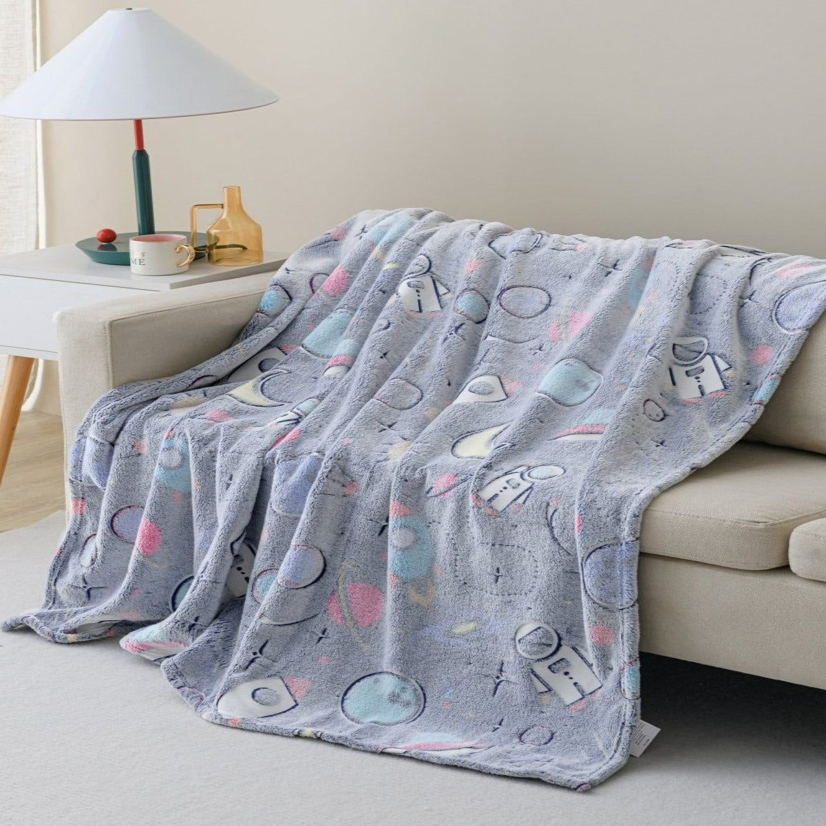 Luna & Arlo - Glow in the Dark - 50 x 70 Throw - Spirit Linen