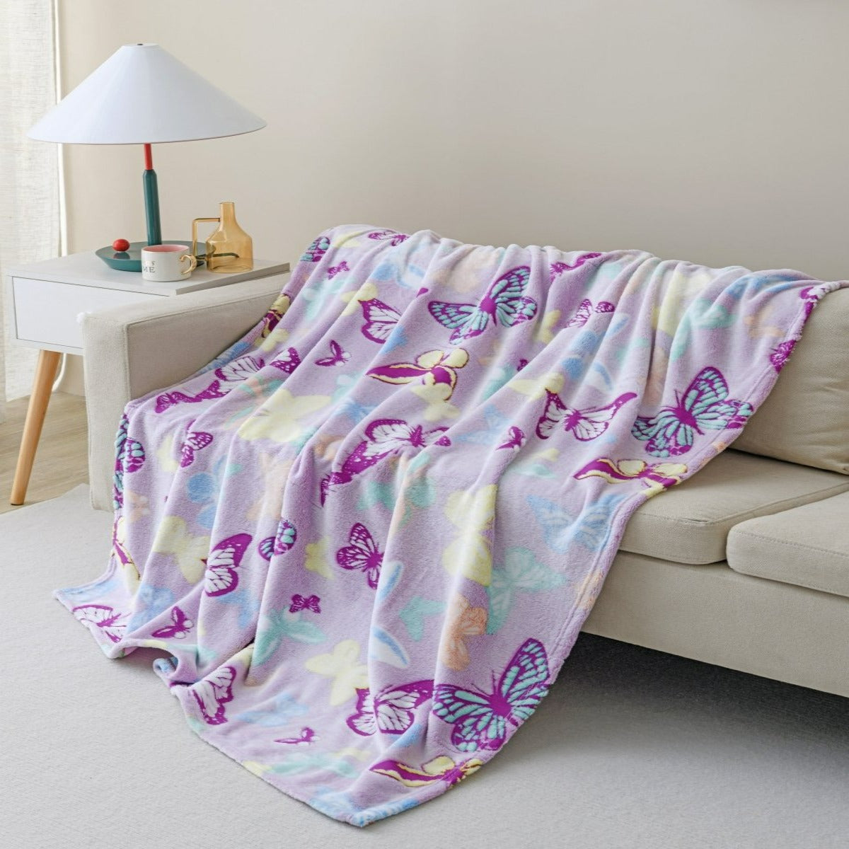 Luna & Arlo - Glow in the Dark - 50 x 70 Throw - Spirit Linen