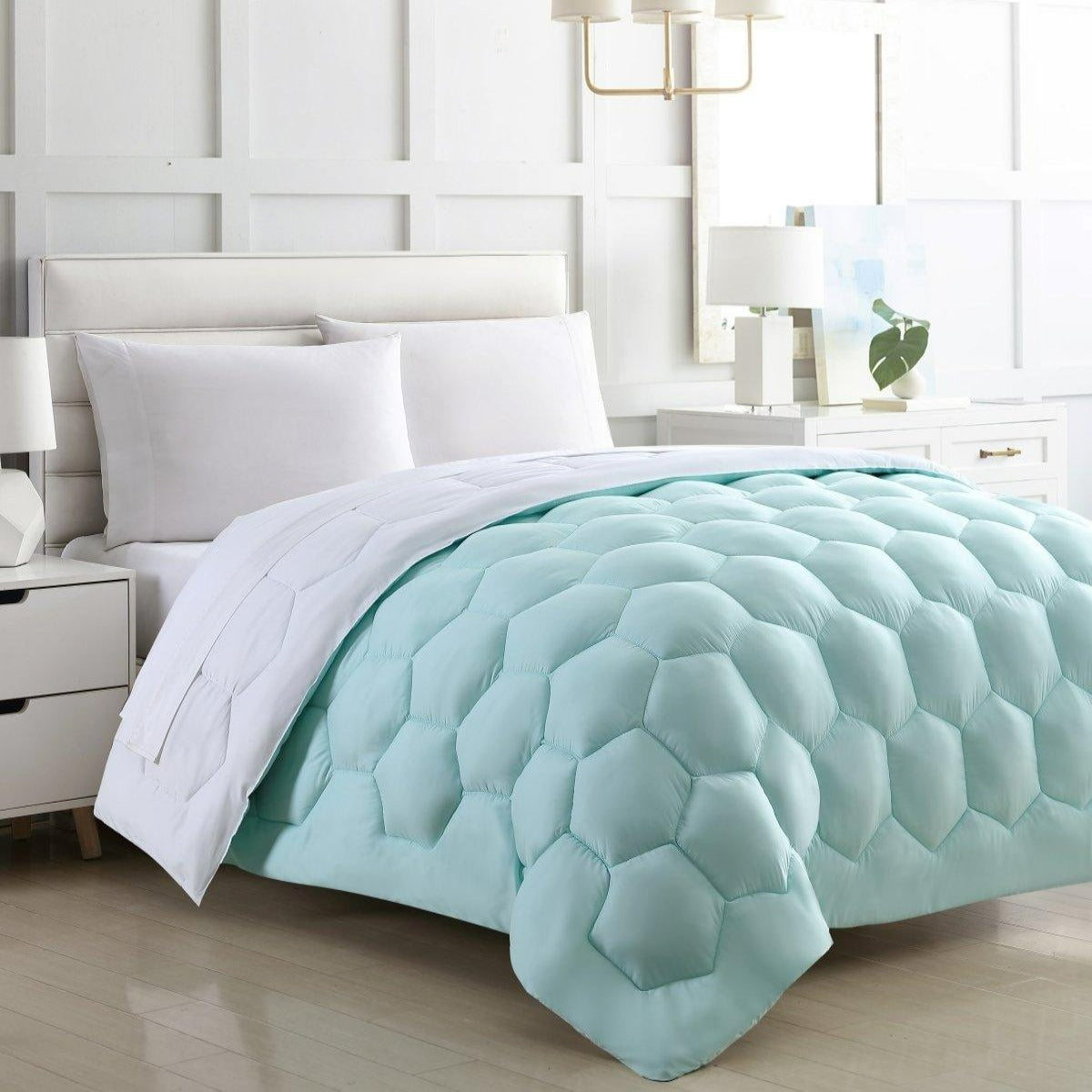 Ultra Plush Microfiber Honeycomb 1pc Comforter - Spirit Linen