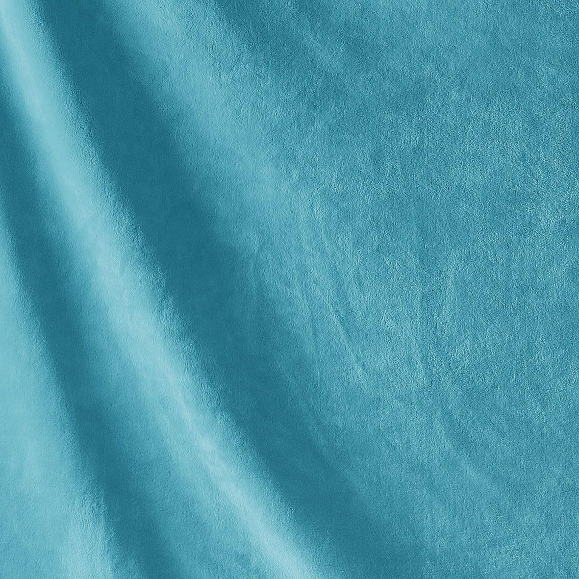 Ultra Soft Oversized Plush Solid Throw Blanket - Stylish Home Décor for Bed or Couch - Spirit Linen