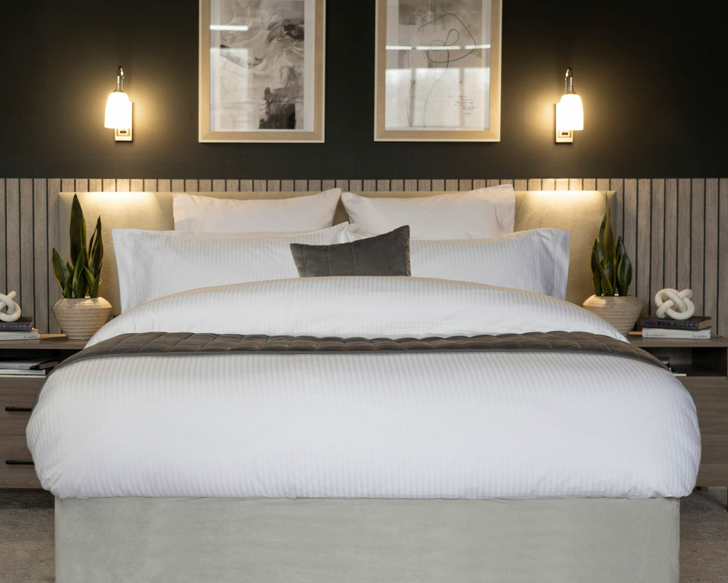 5 Secrets to Creating a Hotel-Worthy Bed at Home