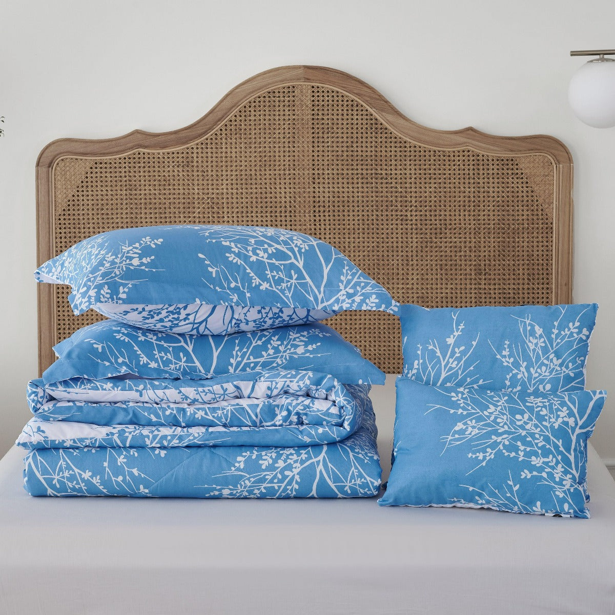 Foliage Reversible Comforter Set + Two Free Sham Pillows - Spirit Linen - Light Blue