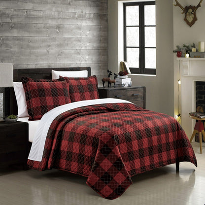 Holiday Collection Quilt Set - Ultra-Soft, Reversible Coverlet Bedding - Oversized Quilt With Matching Pillow Shams