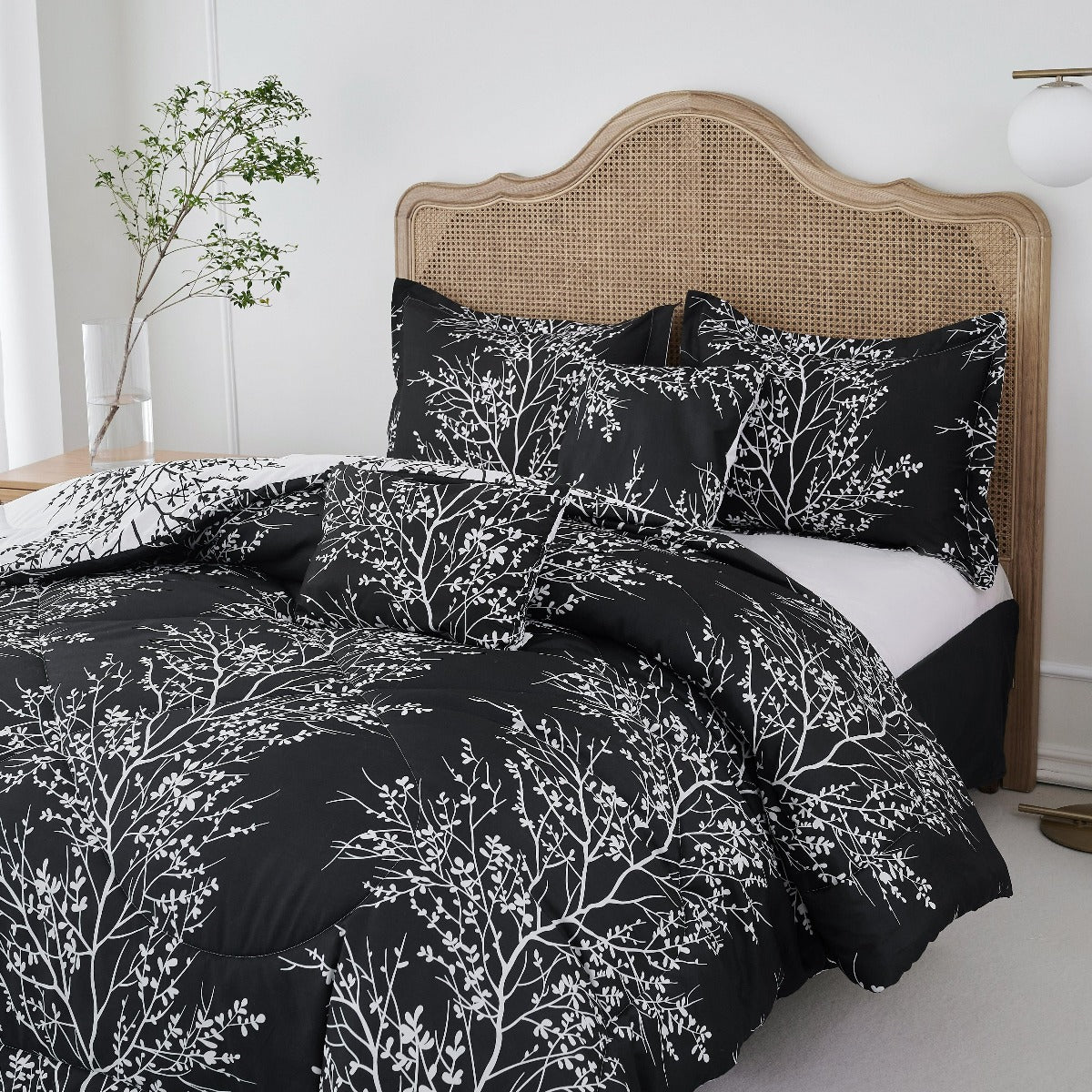 Foliage Reversible Comforter Set + Two Free Sham Pillows - Spirit Linen - Black