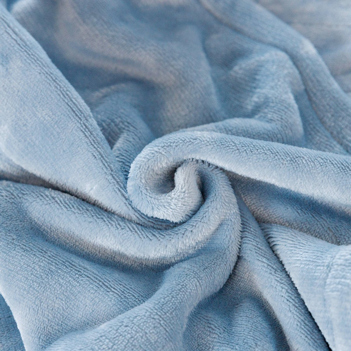 Microplush Heated Blanket | Spirit Linen - Dusty Blue