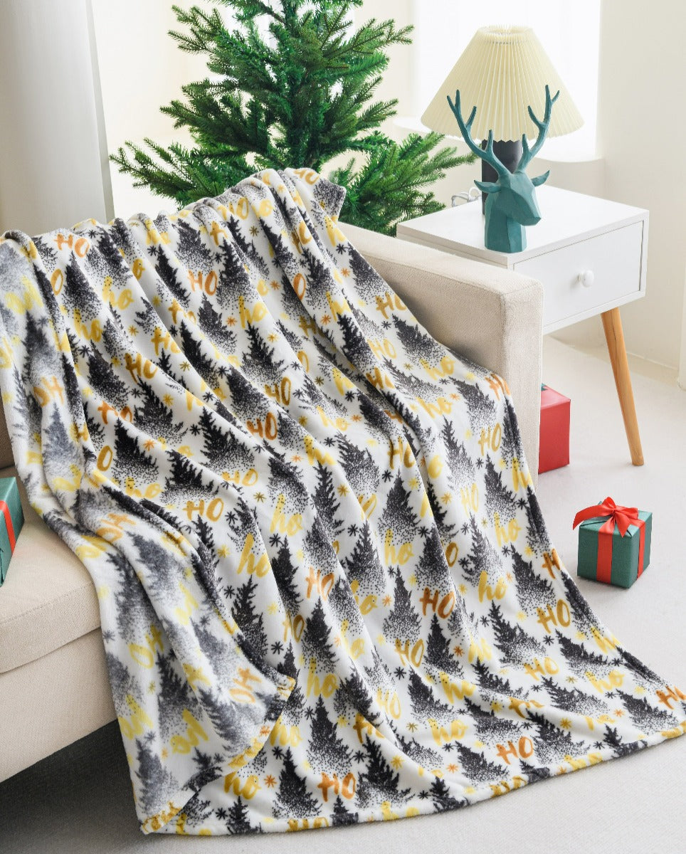 Ultra Soft Oversized Plush Holiday Throw Blanket - Stylish Home Décor for Bed or Couch