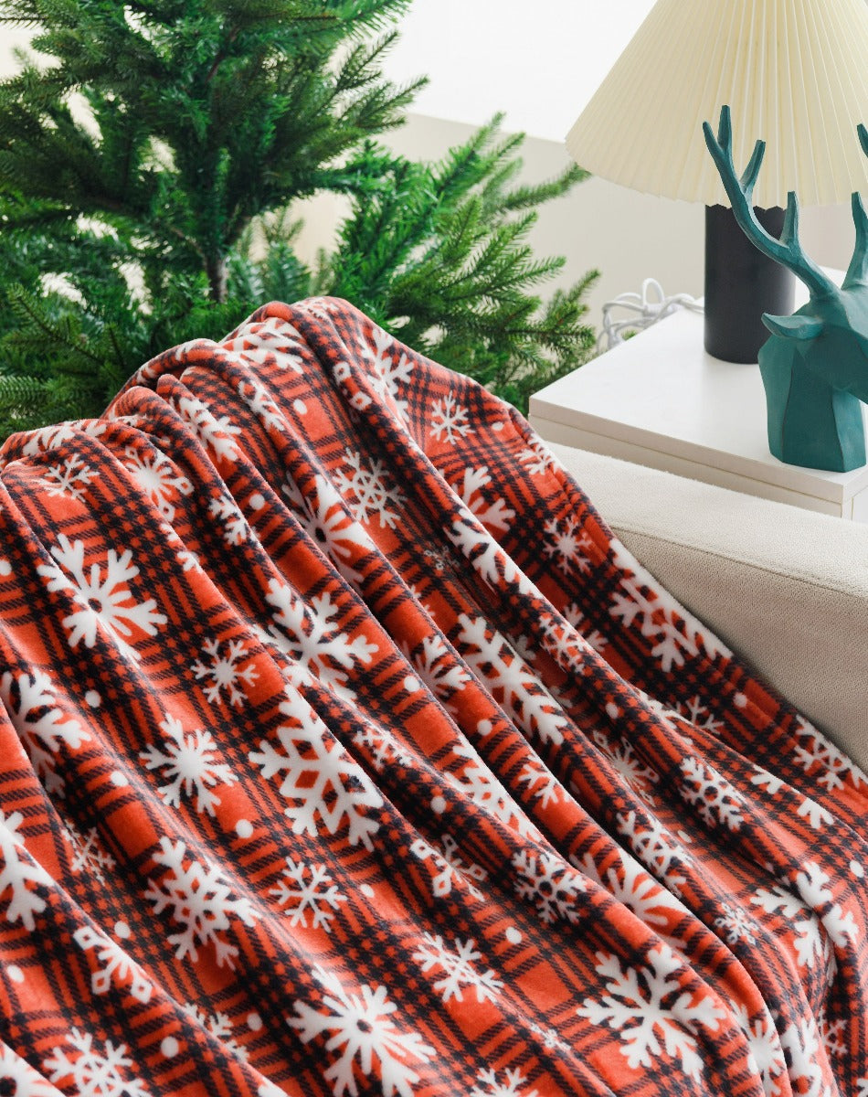 Ultra Soft Oversized Plush Holiday Throw Blanket - Stylish Home Décor for Bed or Couch