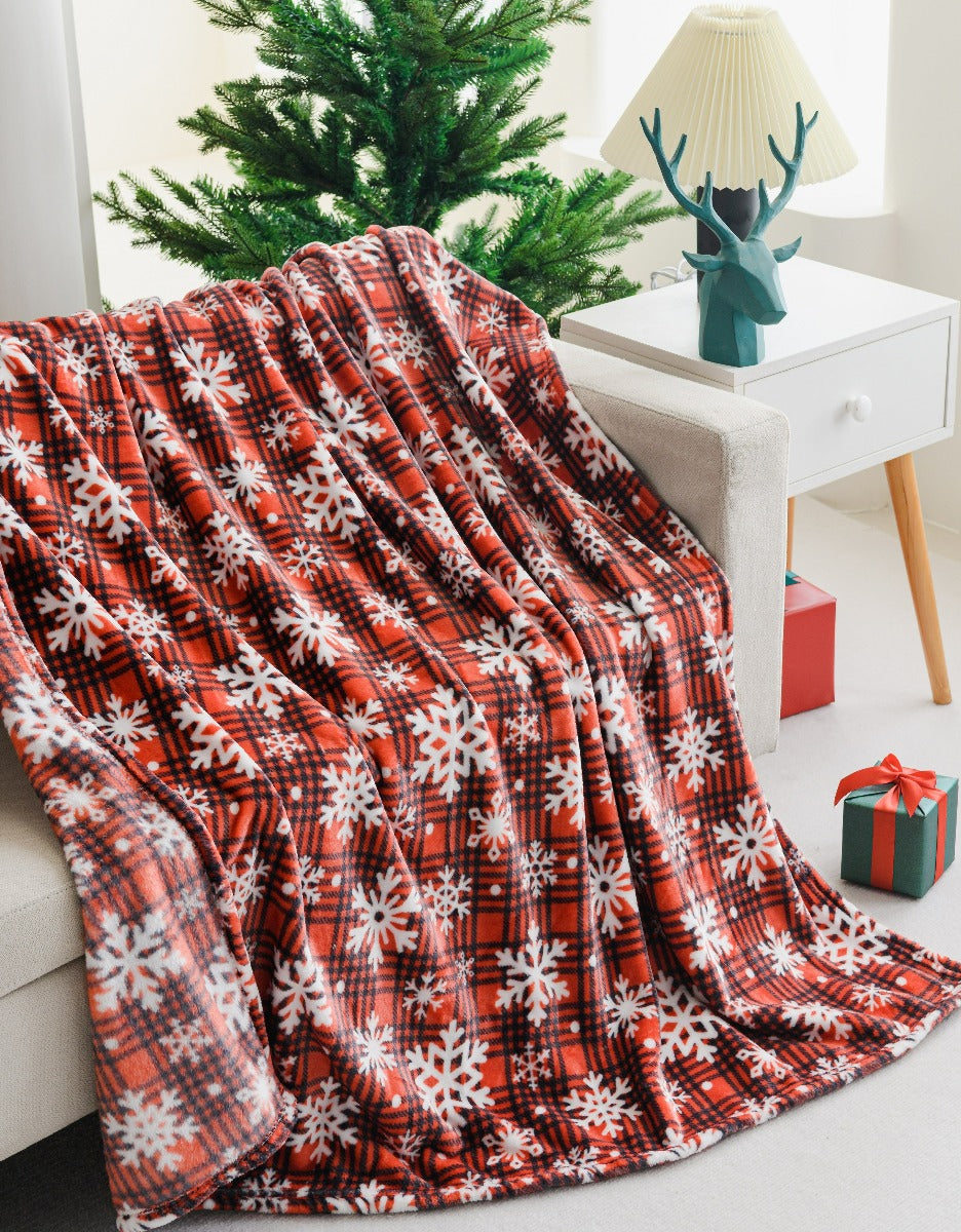 Ultra Soft Oversized Plush Holiday Throw Blanket - Stylish Home Décor for Bed or Couch