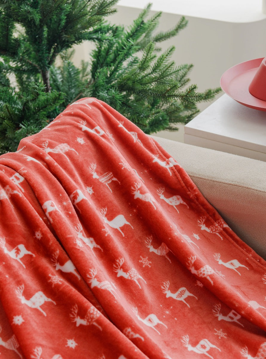 Ultra Soft Oversized Plush Holiday Throw Blanket - Stylish Home Décor for Bed or Couch