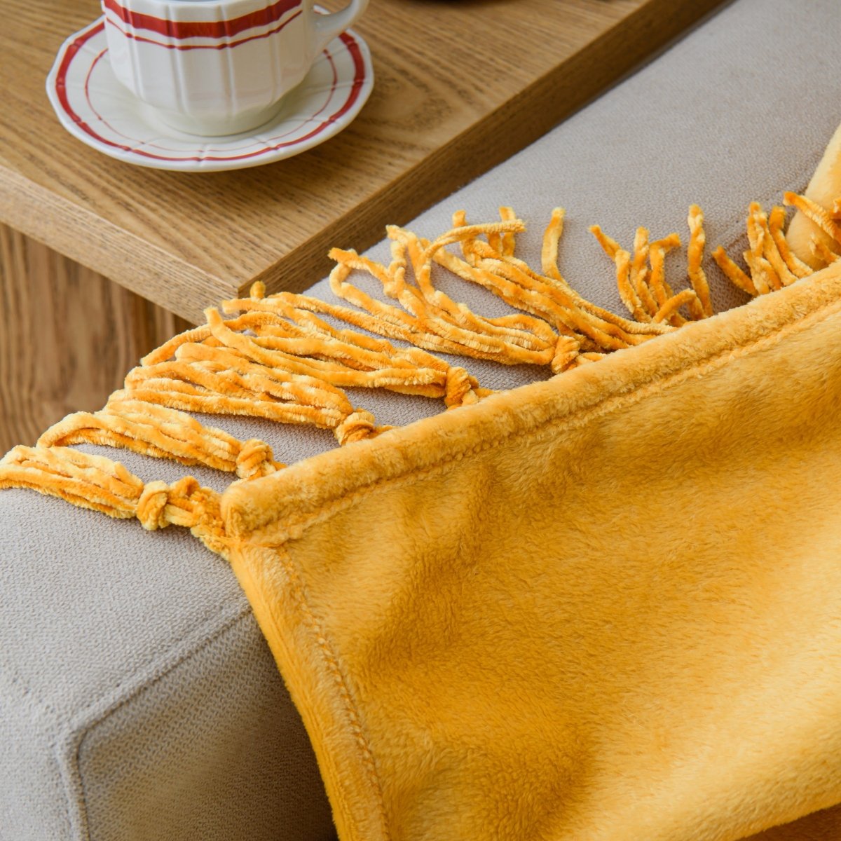 50x70 Tassel Flannel Throw Bellyband - Spirit Linen