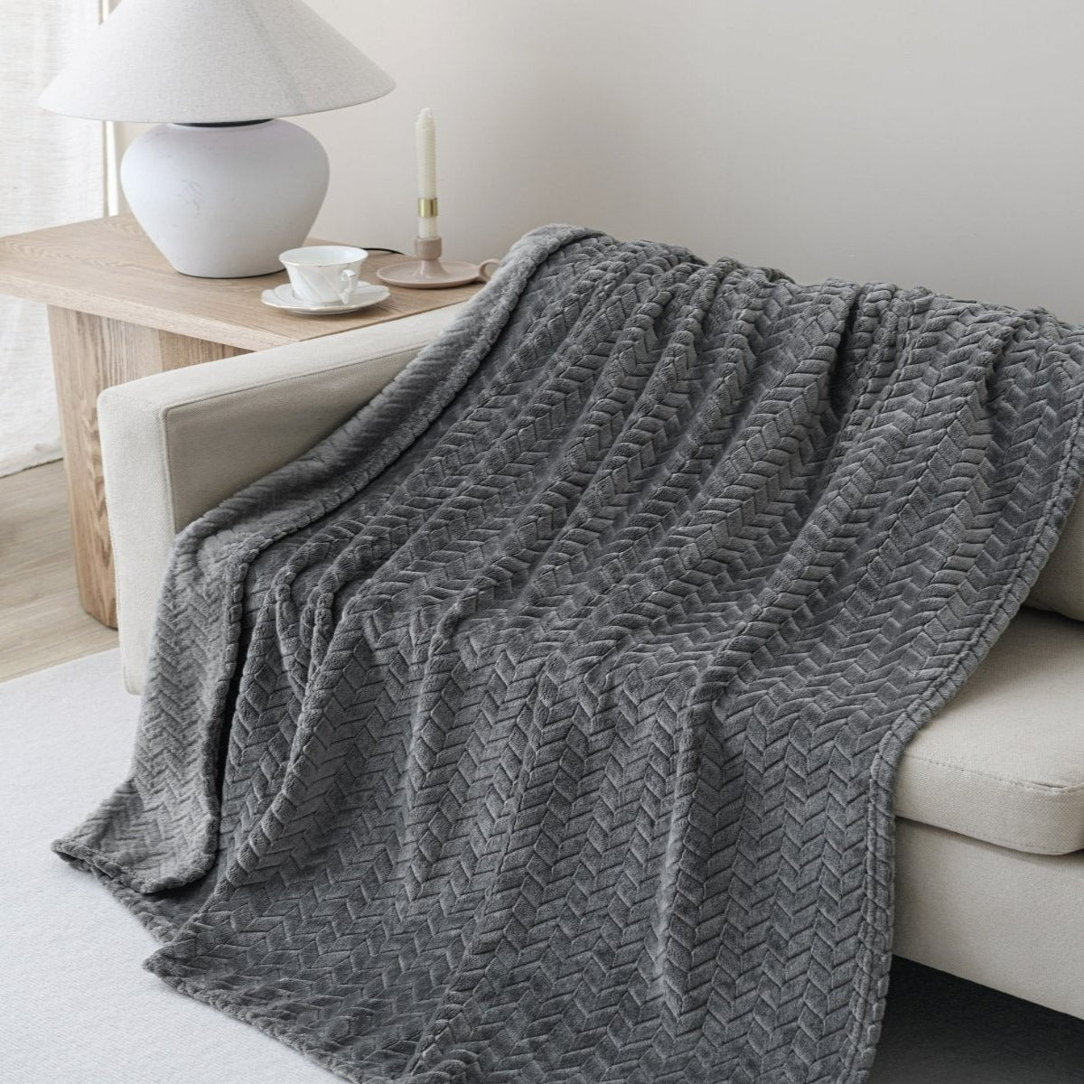 Arrow Jacquard 50 x 70 Plush Throw - Spirit Linen