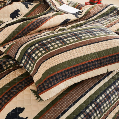 Holiday Collection Quilt Set - Ultra-Soft, Reversible Coverlet Bedding - Oversized Quilt With Matching Pillow Shams - Spirit Linen