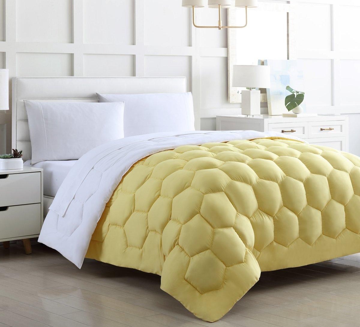 Ultra Plush Microfiber Honeycomb 1pc Comforter - Spirit Linen