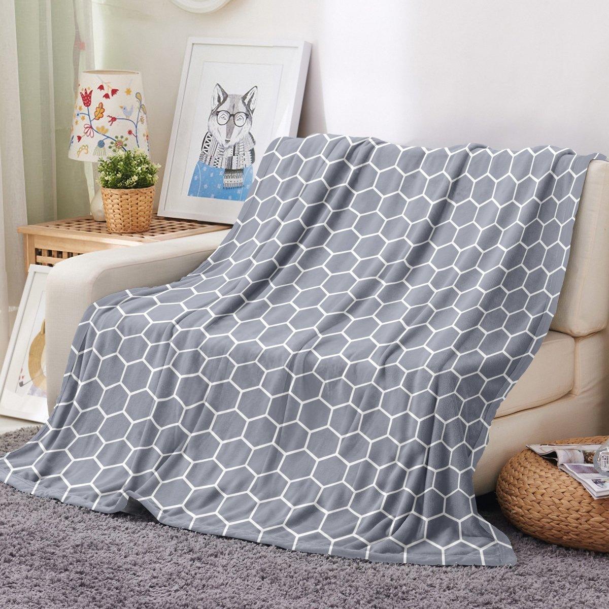 Ultra Soft Oversized Plush Honeycomb Throw Blanket - Stylish Home Décor for Bed or Couch - Spirit Linen