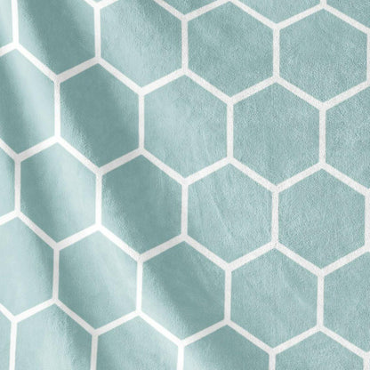 Ultra Soft Oversized Plush Honeycomb Throw Blanket - Stylish Home Décor for Bed or Couch - Spirit Linen